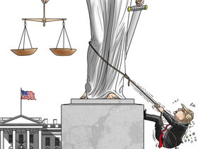 USA, Trump, BLM, Black live matters, Floyd, Statuen, Law & Order, Justitia